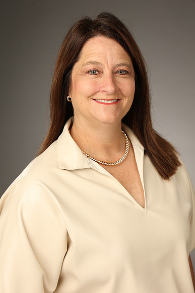 241018_LennLongPhoto_NCChamber_0330