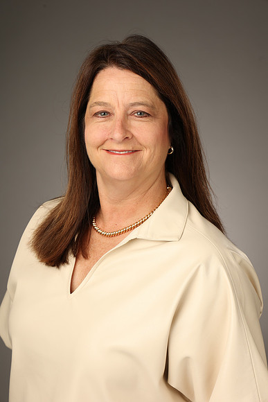 241018_LennLongPhoto_NCChamber_0338