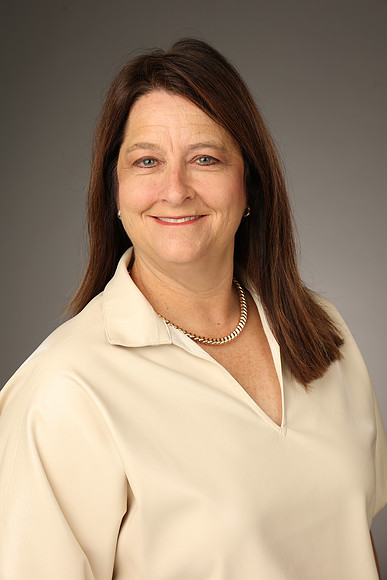 241018_LennLongPhoto_NCChamber_0337