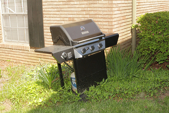 2626EH_F_Grill