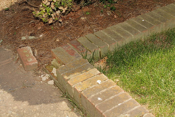 2630EH_CourtyardBrickwork2