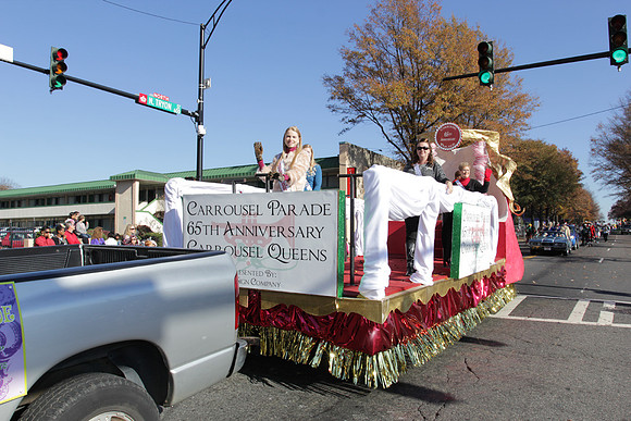2012_Carrousel_Parade_0107