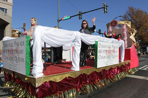2012_Carrousel_Parade_0112