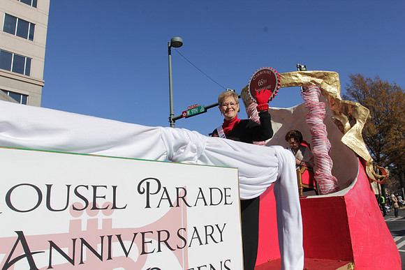 2012_Carrousel_Parade_0114