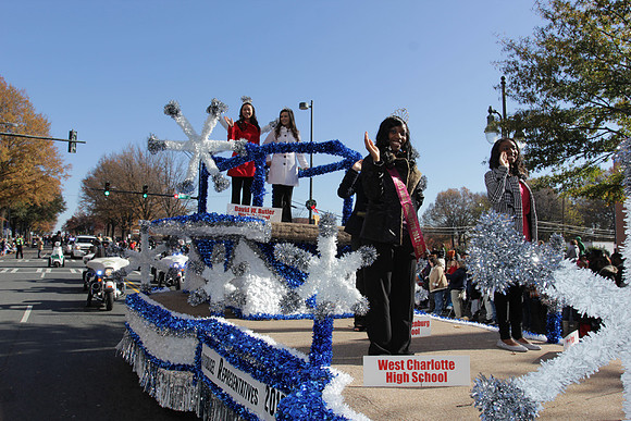 2012_Carrousel_Parade_0189