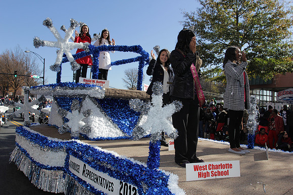 2012_Carrousel_Parade_0190