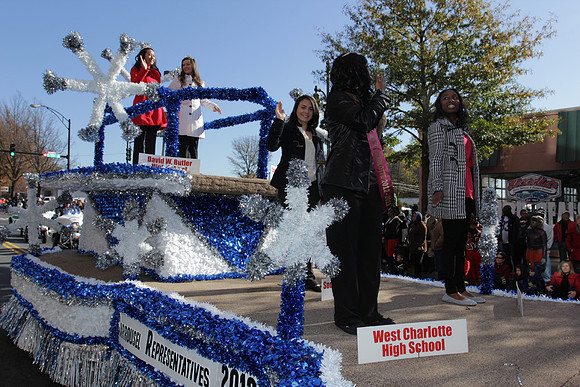 2012_Carrousel_Parade_0191