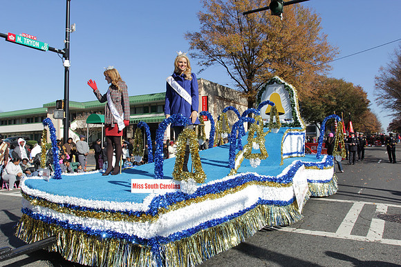 2012_Carrousel_Parade_0243