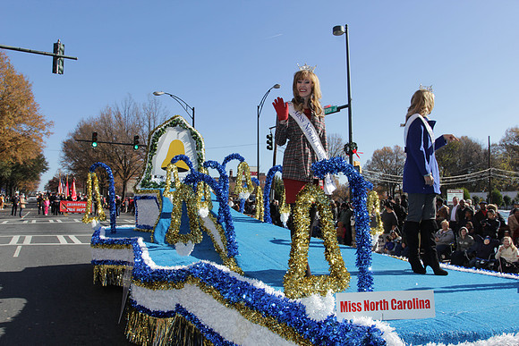 2012_Carrousel_Parade_0246