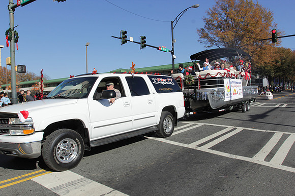 2012_Carrousel_Parade_0343