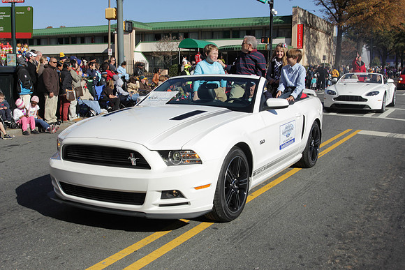 2012_Carrousel_Parade_0382