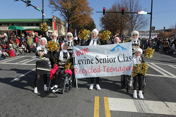 2012_Carrousel_Parade_0396