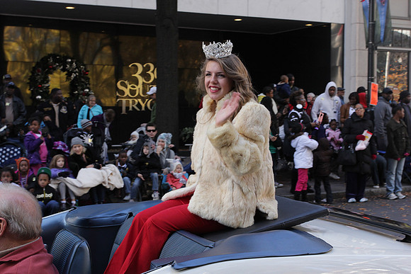 2012_Carrousel_Parade_0550