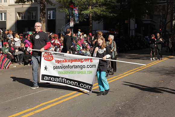 2012_Carrousel_Parade_0563
