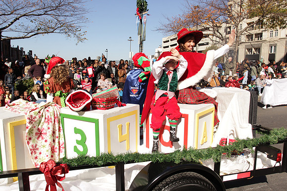 2012_Carrousel_Parade_0581