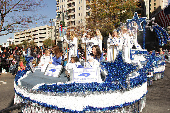 2012_Carrousel_Parade_0591