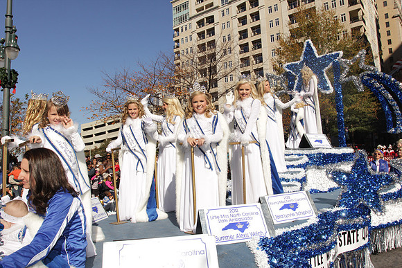 2012_Carrousel_Parade_0594