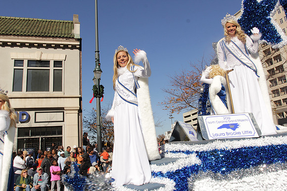 2012_Carrousel_Parade_0597