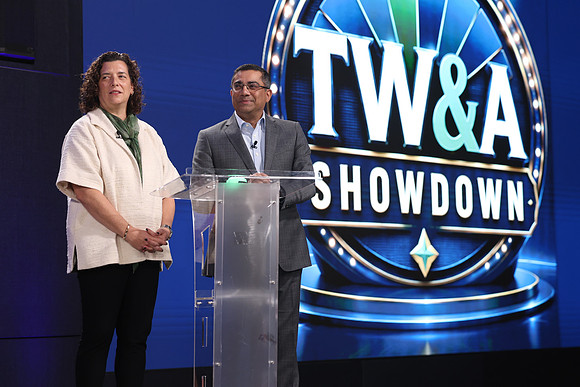 261015_TIAA_Q3_TownHall_285