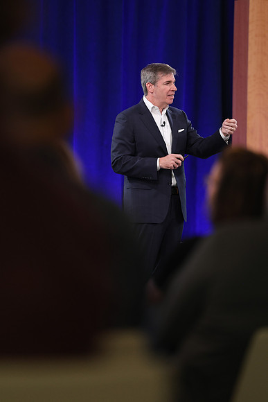 261015_TIAA_Q3_TownHall_083