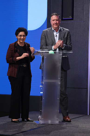 261015_TIAA_Q3_TownHall_256