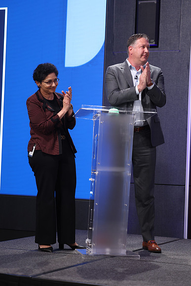261015_TIAA_Q3_TownHall_273