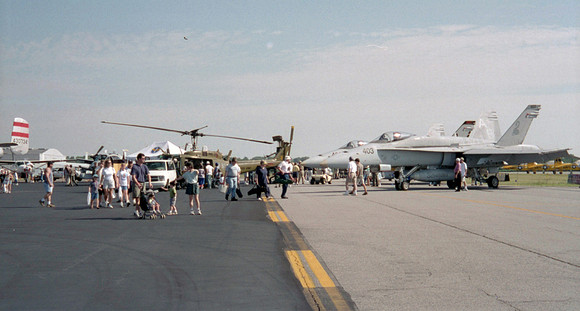 00744_n_26aw5lgstb00744