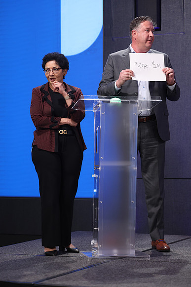 261015_TIAA_Q3_TownHall_270