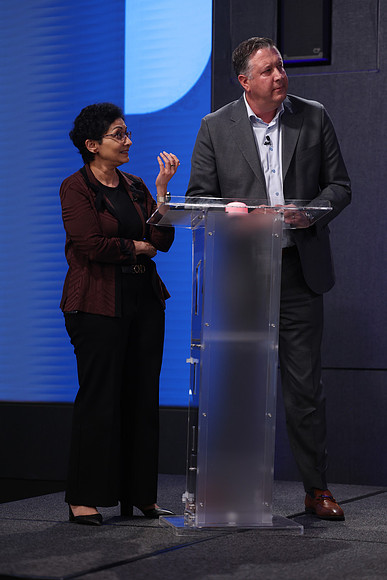 261015_TIAA_Q3_TownHall_242