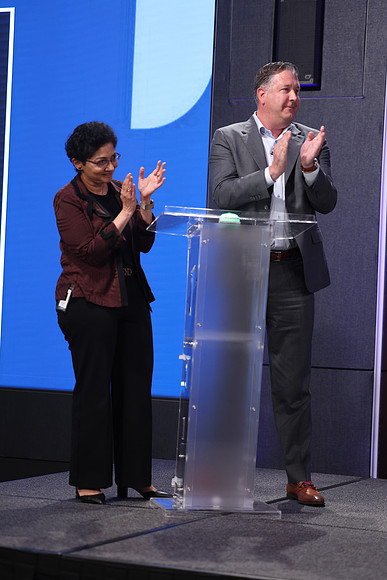 261015_TIAA_Q3_TownHall_274