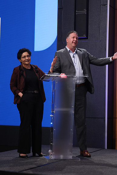261015_TIAA_Q3_TownHall_247