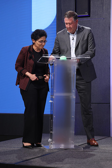 261015_TIAA_Q3_TownHall_267