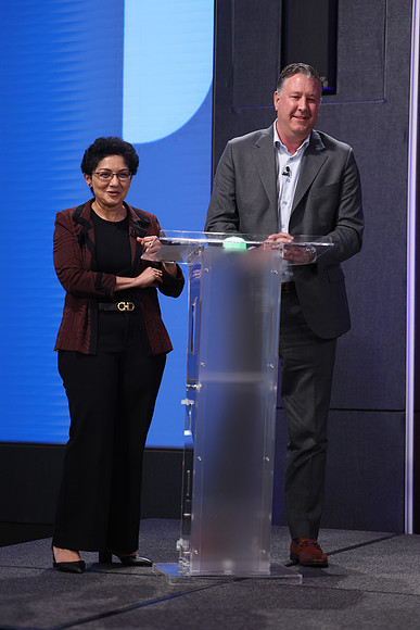 261015_TIAA_Q3_TownHall_254