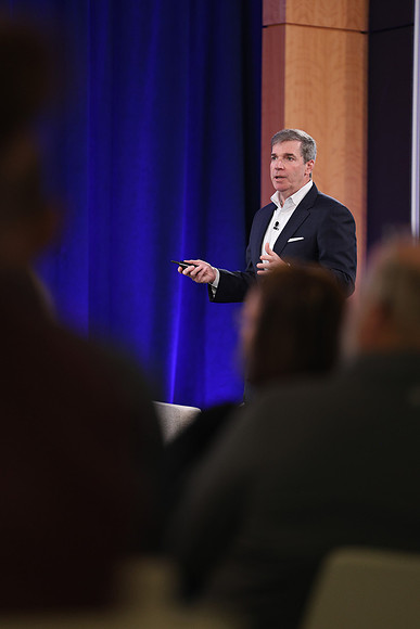 261015_TIAA_Q3_TownHall_082