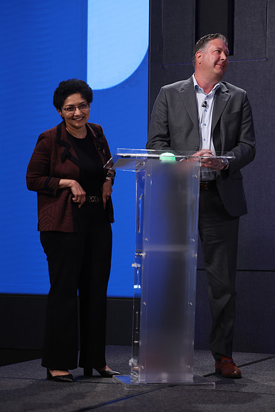 261015_TIAA_Q3_TownHall_233