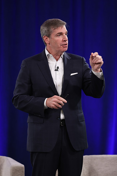 261015_TIAA_Q3_TownHall_070