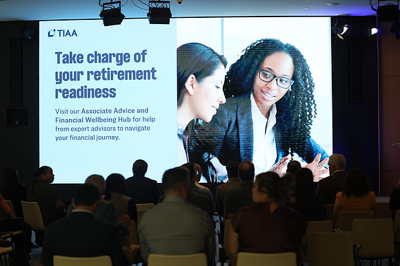 261015_TIAA_Q3_TownHall_013