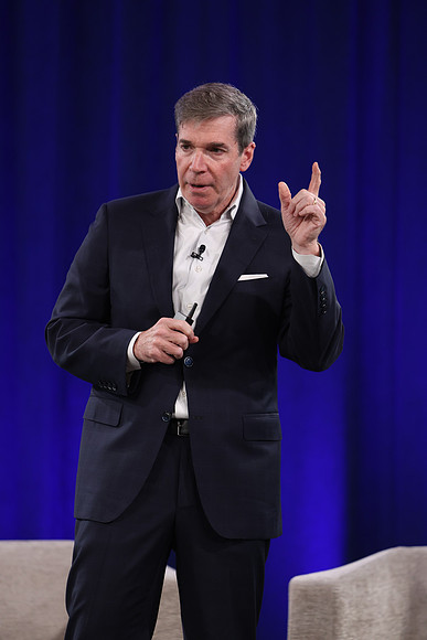 261015_TIAA_Q3_TownHall_068
