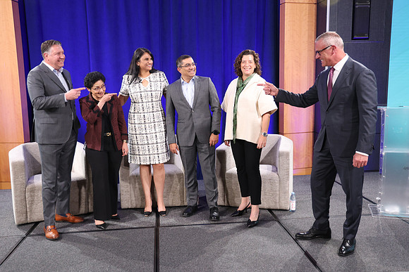 261015_TIAA_Q3_TownHall_295