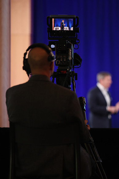261015_TIAA_Q3_TownHall_095