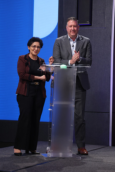 261015_TIAA_Q3_TownHall_255