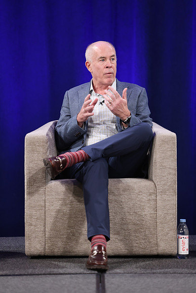 261015_TIAA_Q3_TownHall_140