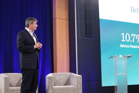 261015_TIAA_Q3_TownHall_052