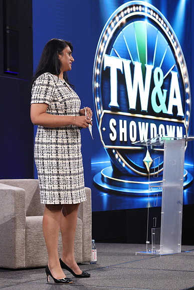261015_TIAA_Q3_TownHall_193