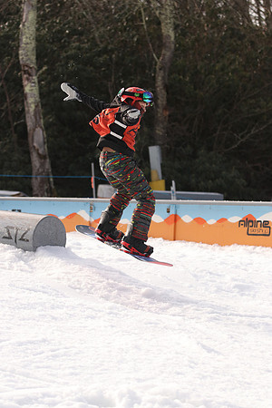 181230_AppSkiMtn_701
