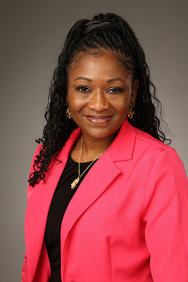 241018_LennLongPhoto_NCChamber_3079