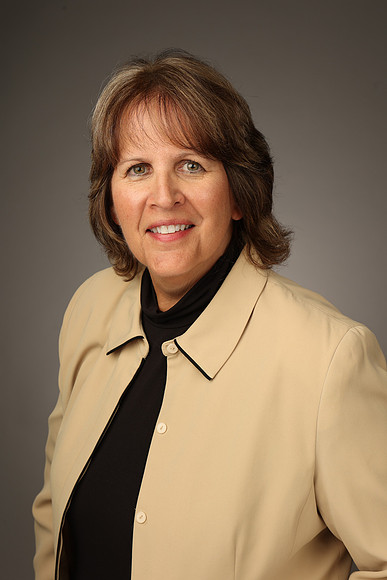 241018_LennLongPhoto_NCChamber_2050