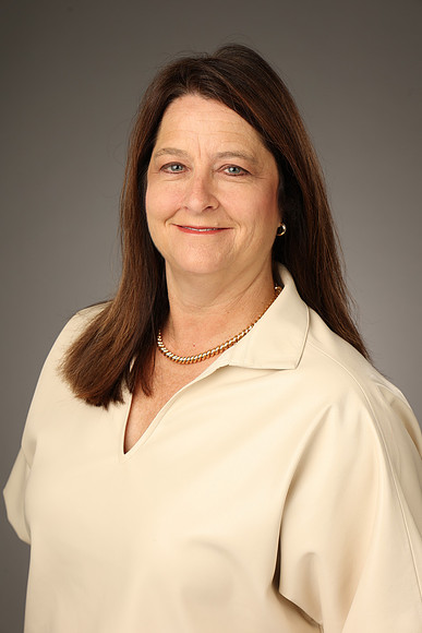 241018_LennLongPhoto_NCChamber_0340