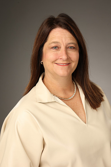 241018_LennLongPhoto_NCChamber_0332