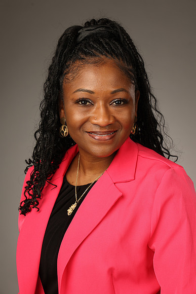 241018_LennLongPhoto_NCChamber_3077